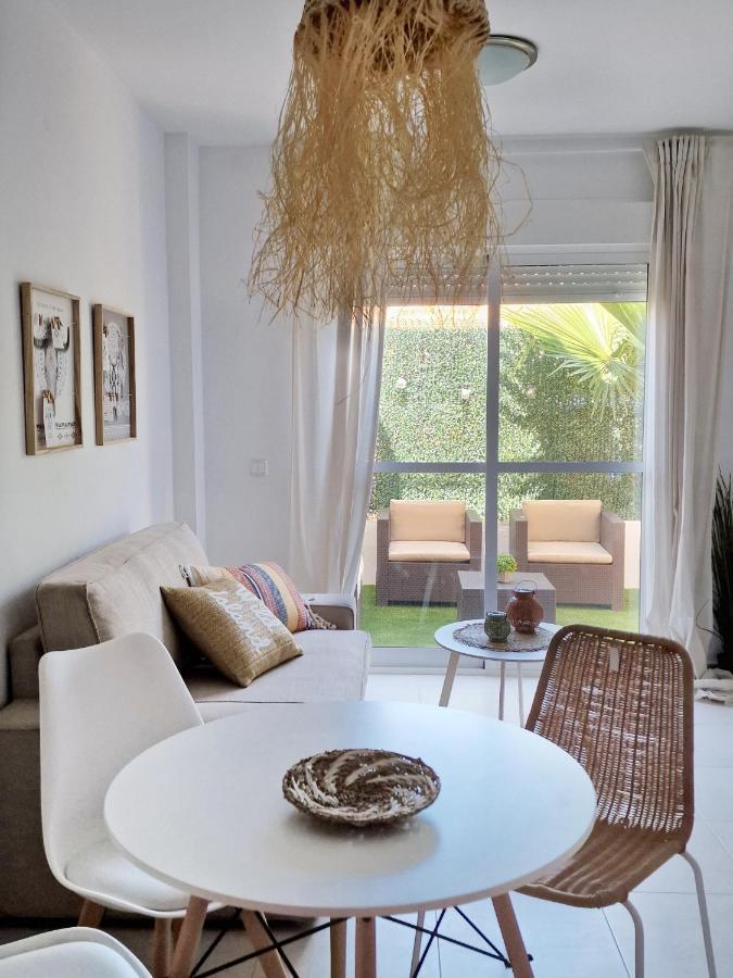 Precioso Bajo Con Jardin En Vera Exterior foto